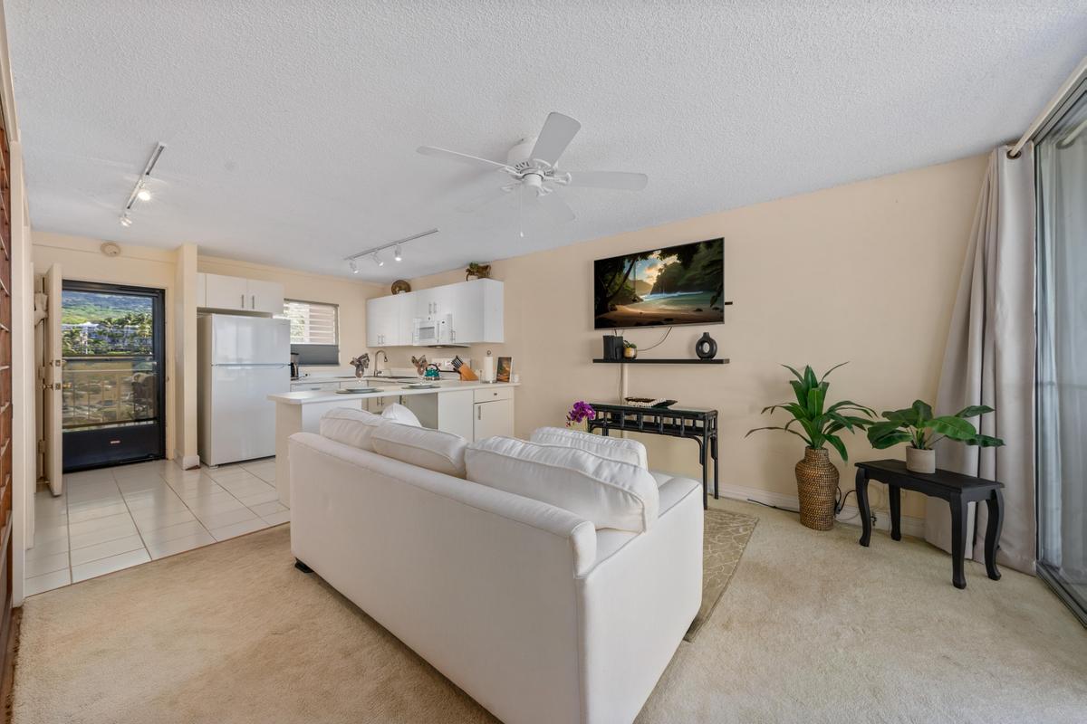 75-5766 KUAKINI HIGHWAY 604