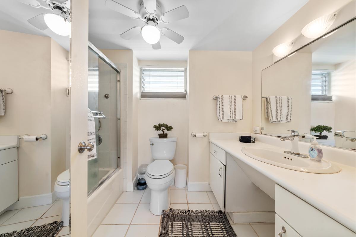 75-5766 KUAKINI HIGHWAY 604