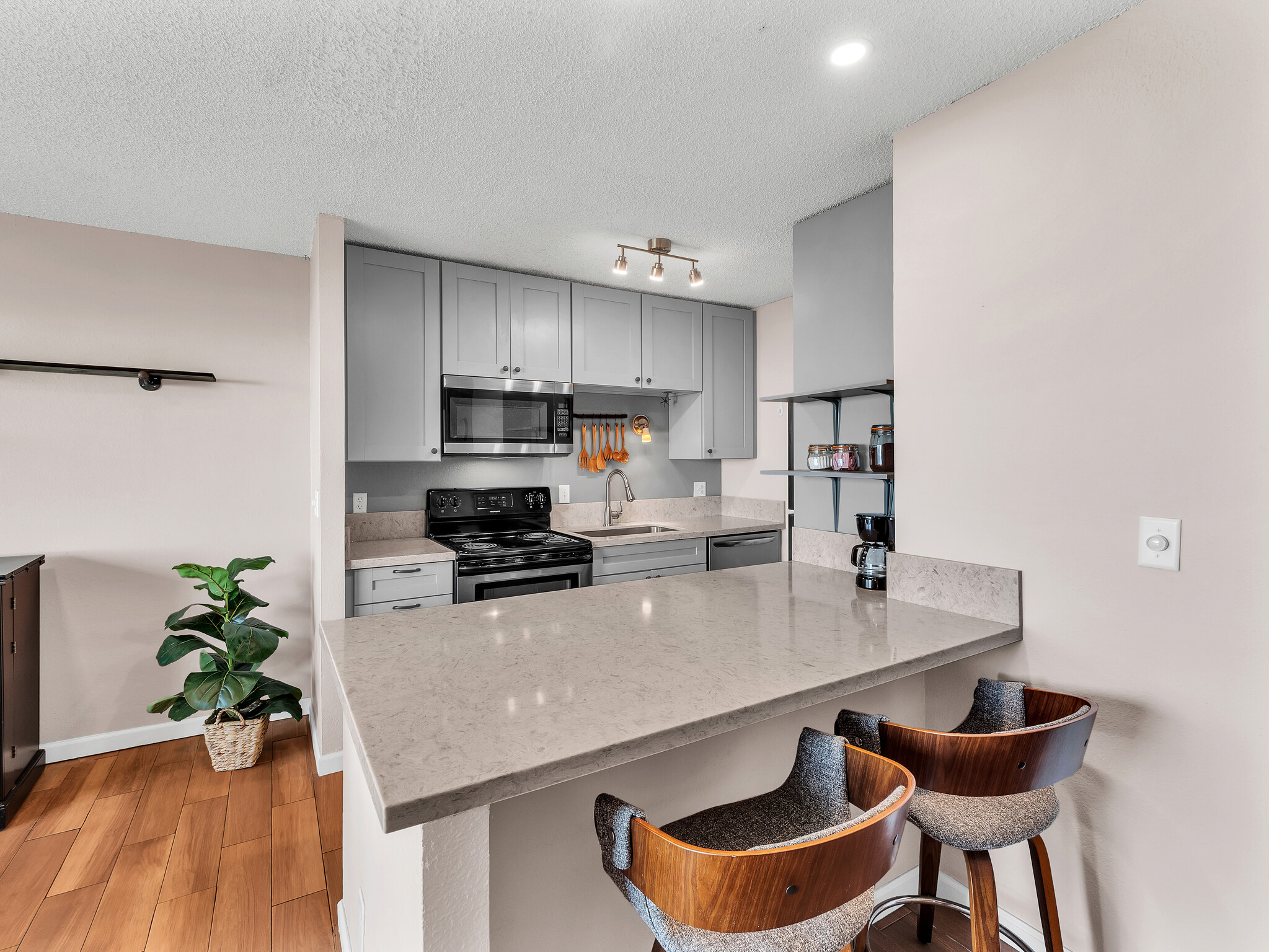 79-7199 MAMALAHOA HWY F-150