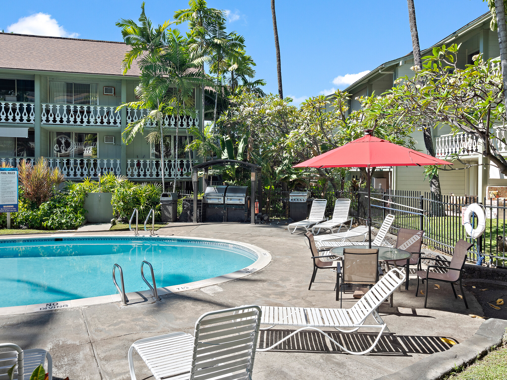 75-5776 KUAKINI HWY 251