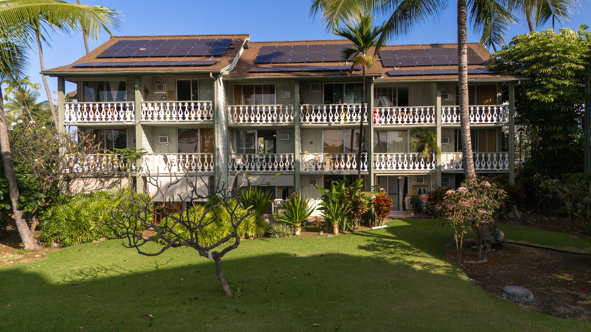 75-5776 KUAKINI HWY 251