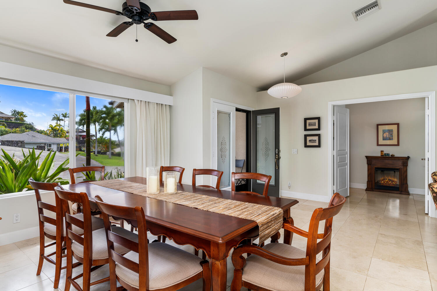 77-267 HOLOMAKANI ST