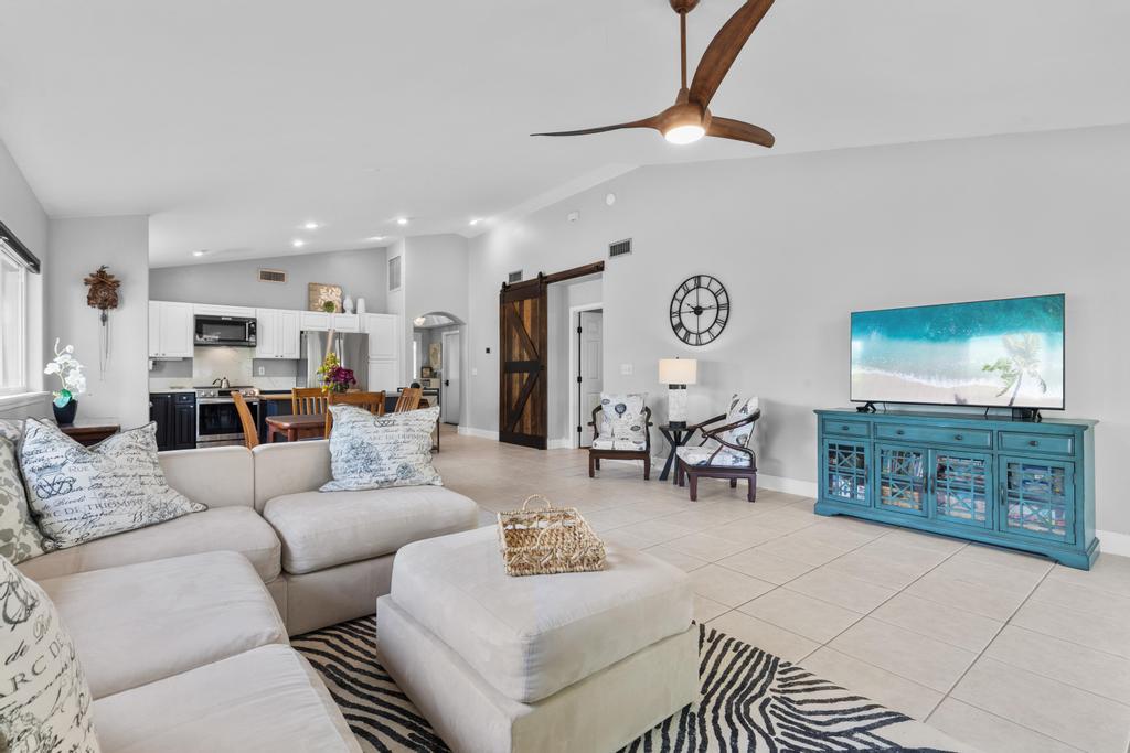 75-6204 HOOKUKU MOHO PL