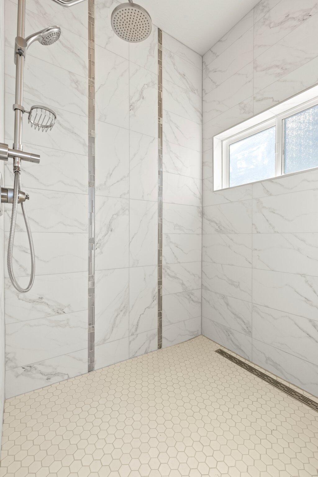 571 La Strada Circle
