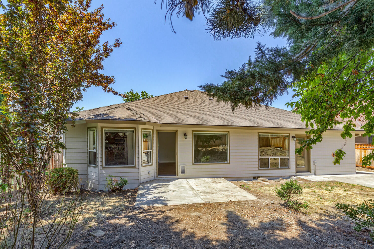 2376 Stonebrook Drive