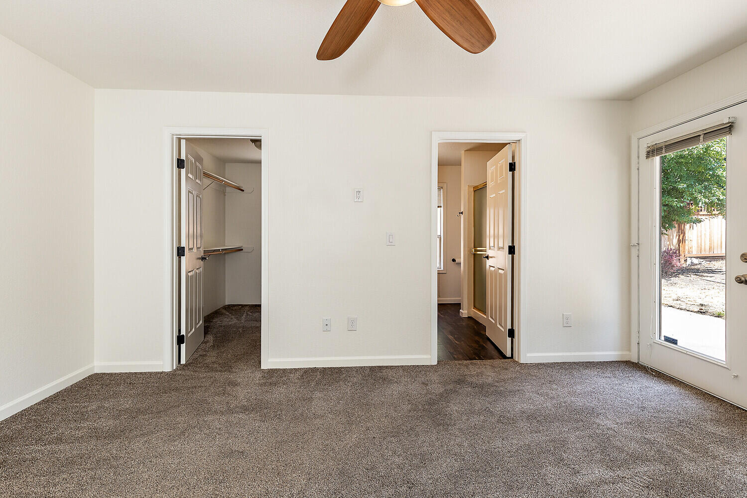 2376 Stonebrook Drive