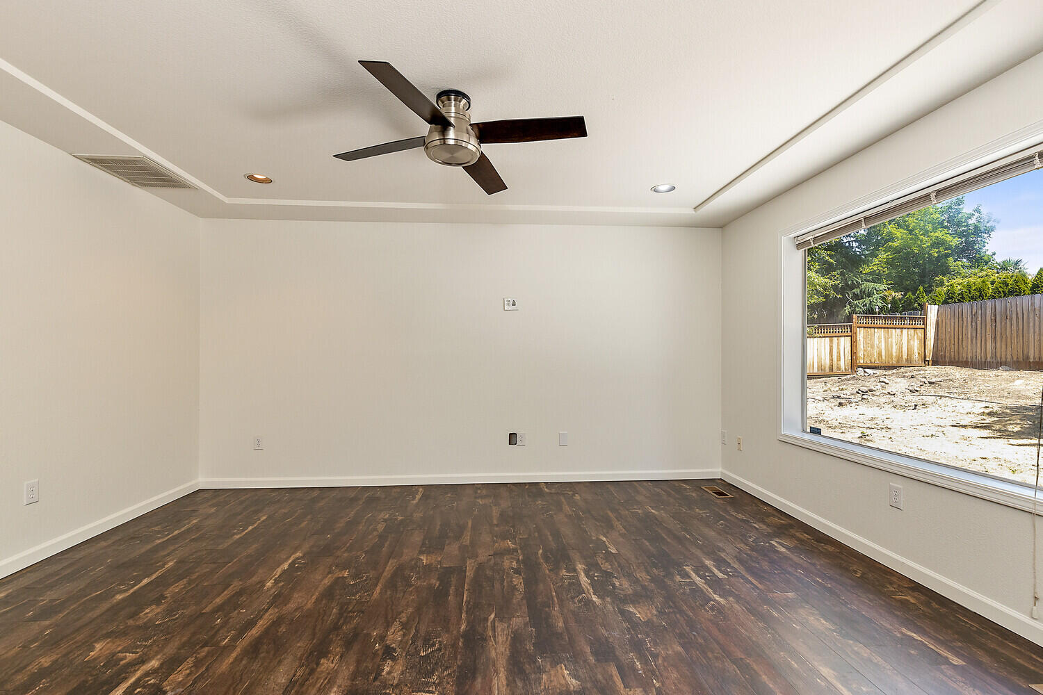2376 Stonebrook Drive