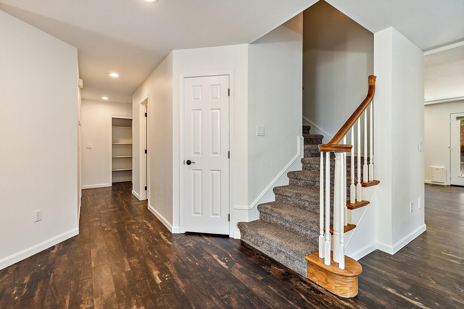2376 Stonebrook Drive