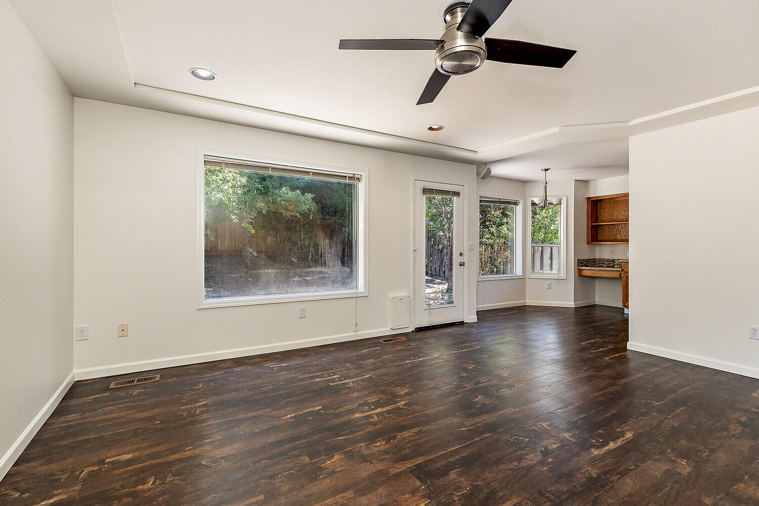 2376 Stonebrook Drive