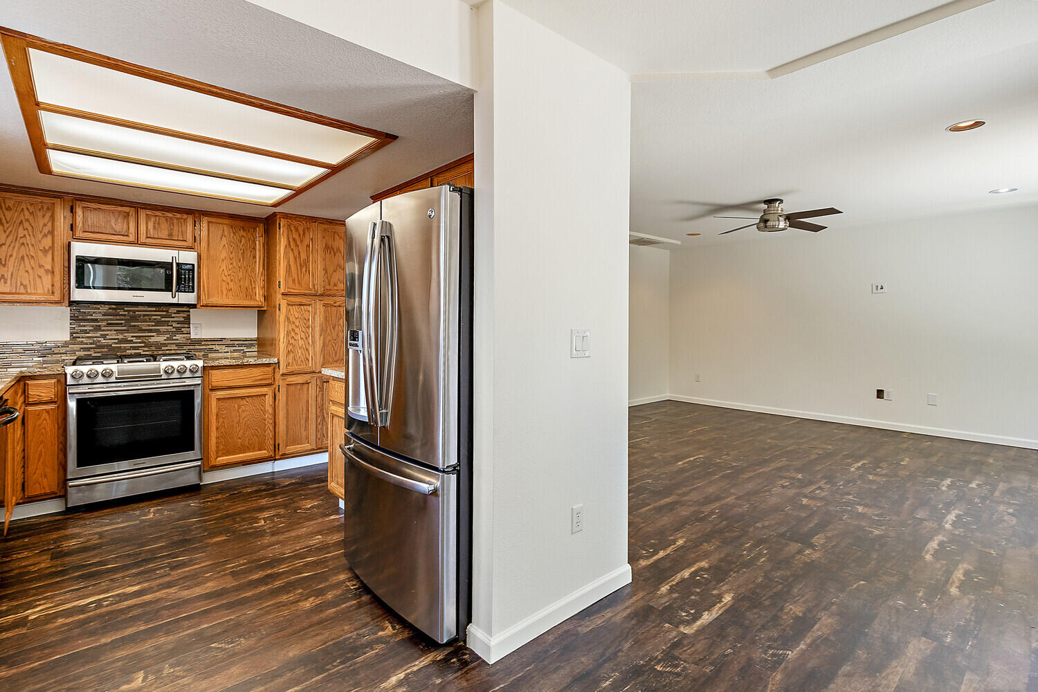 2376 Stonebrook Drive