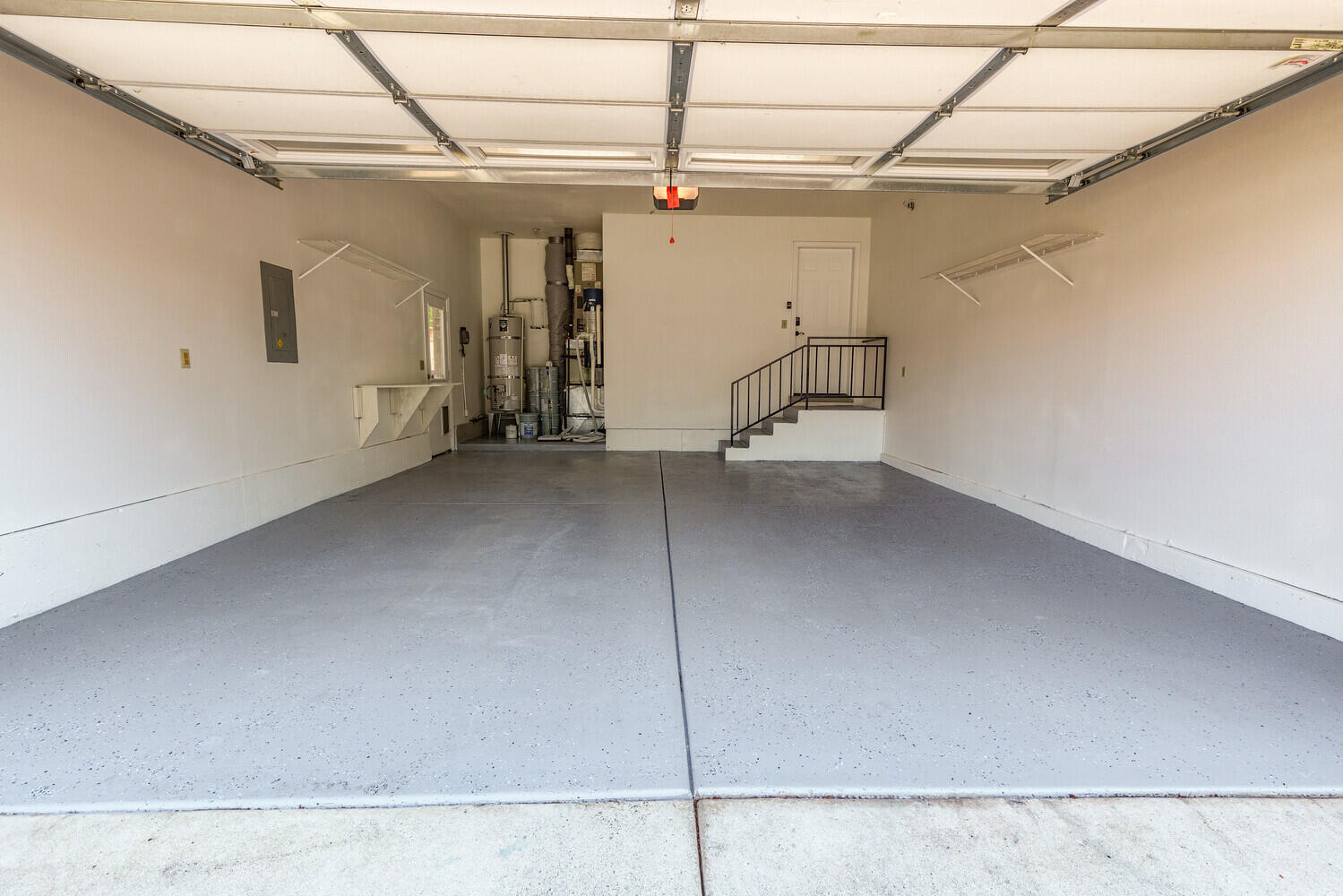 2376 Stonebrook Drive