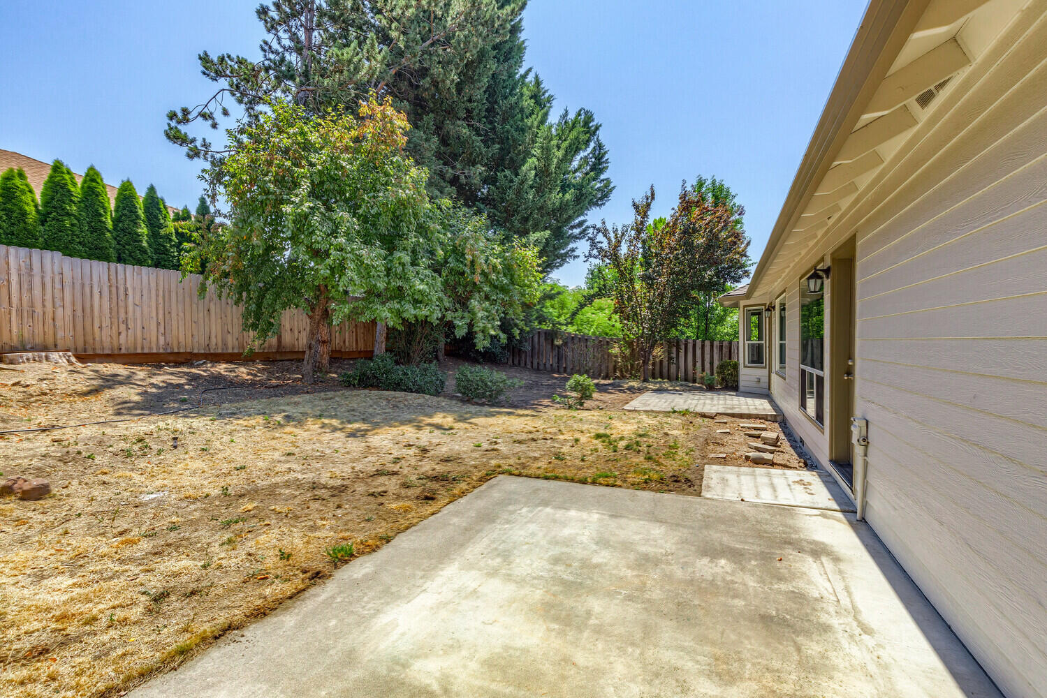2376 Stonebrook Drive