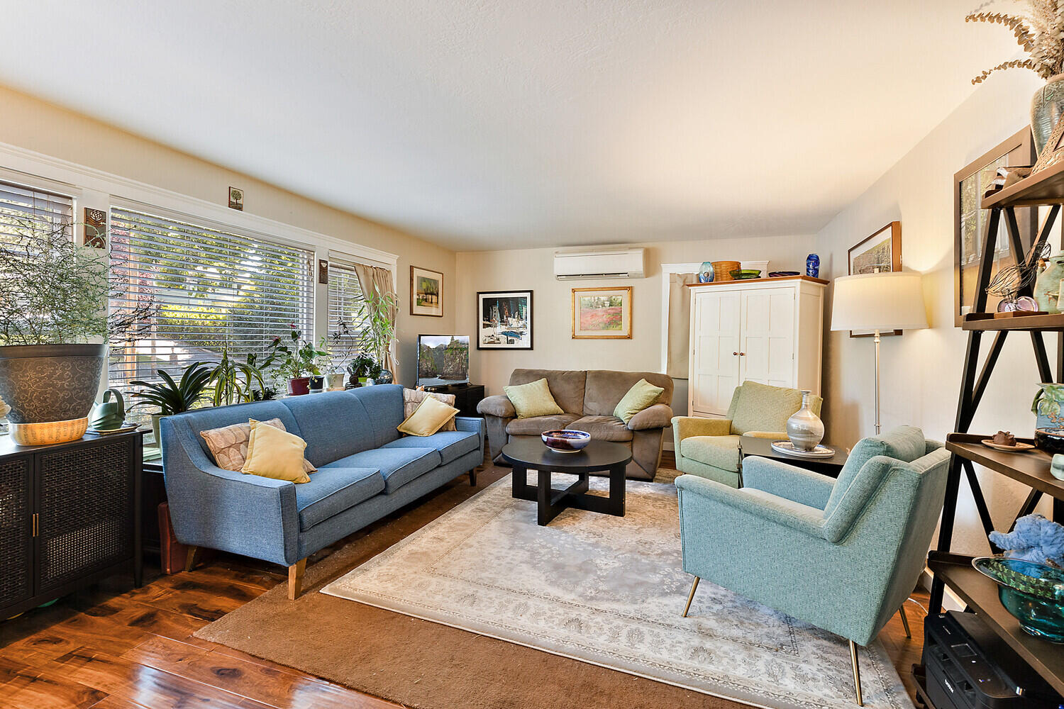 1411 E Main Street