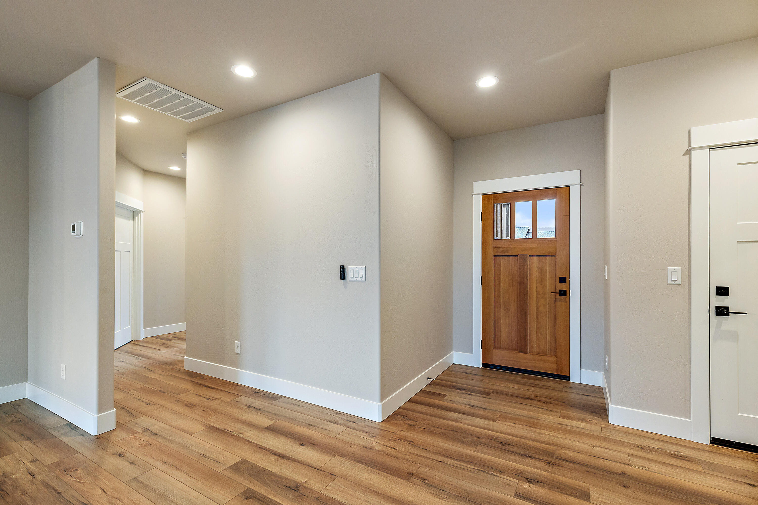 1004 Arana Drive
