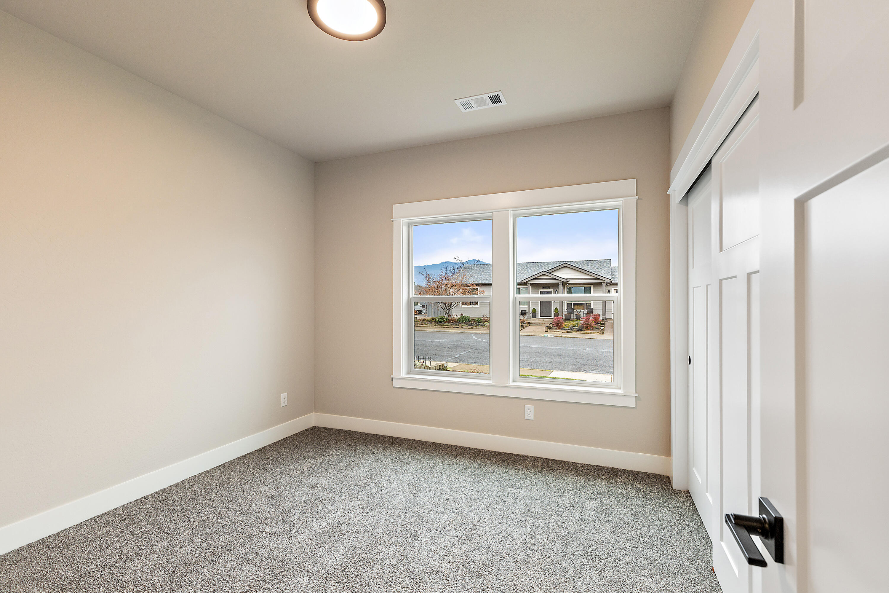 1004 Arana Drive