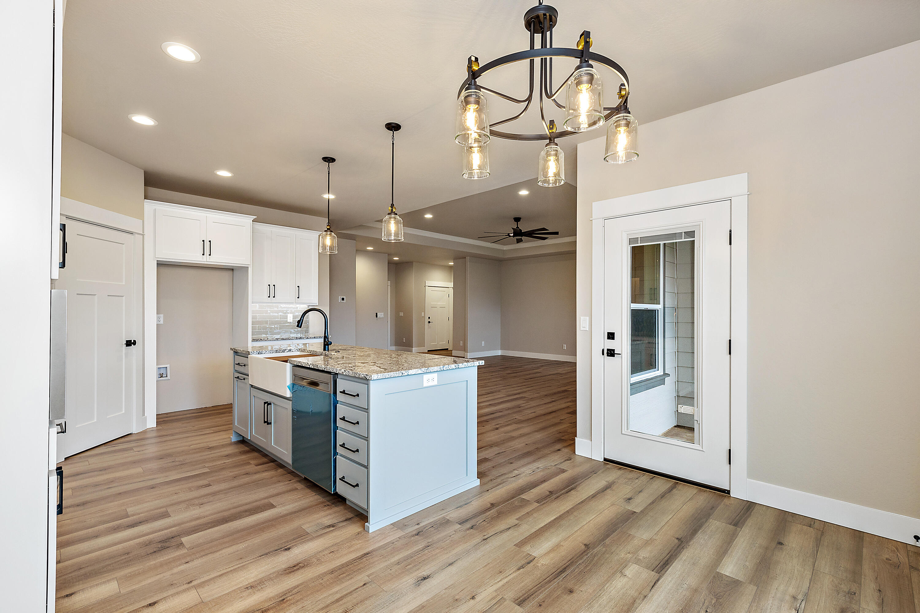 1004 Arana Drive