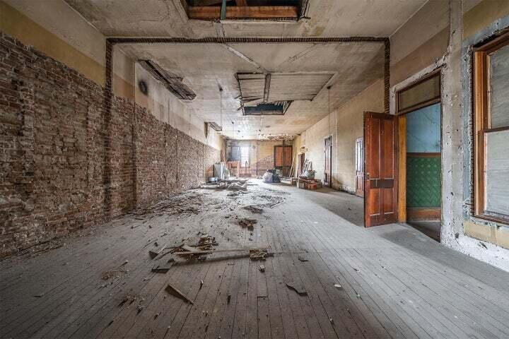131 W Main Street