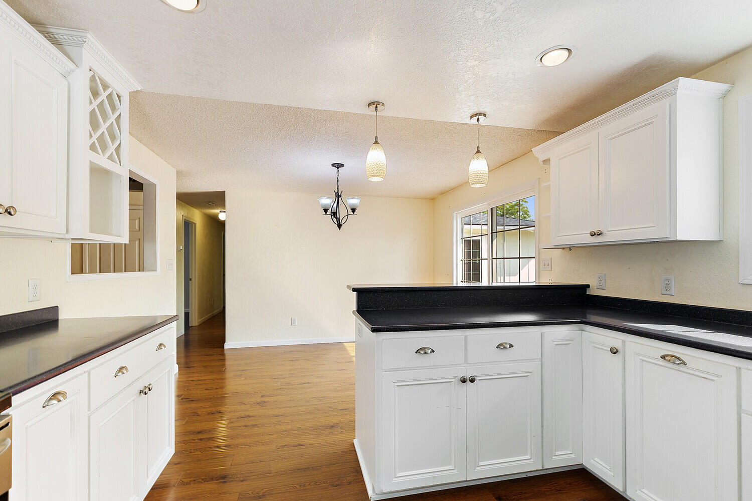 2226 Arctic Circle