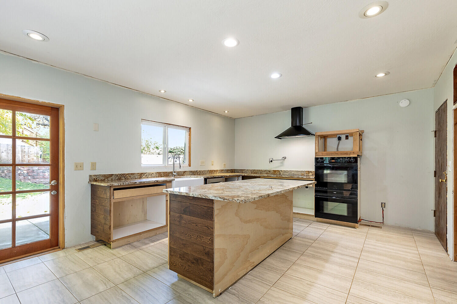 1164 Mira Mar Avenue