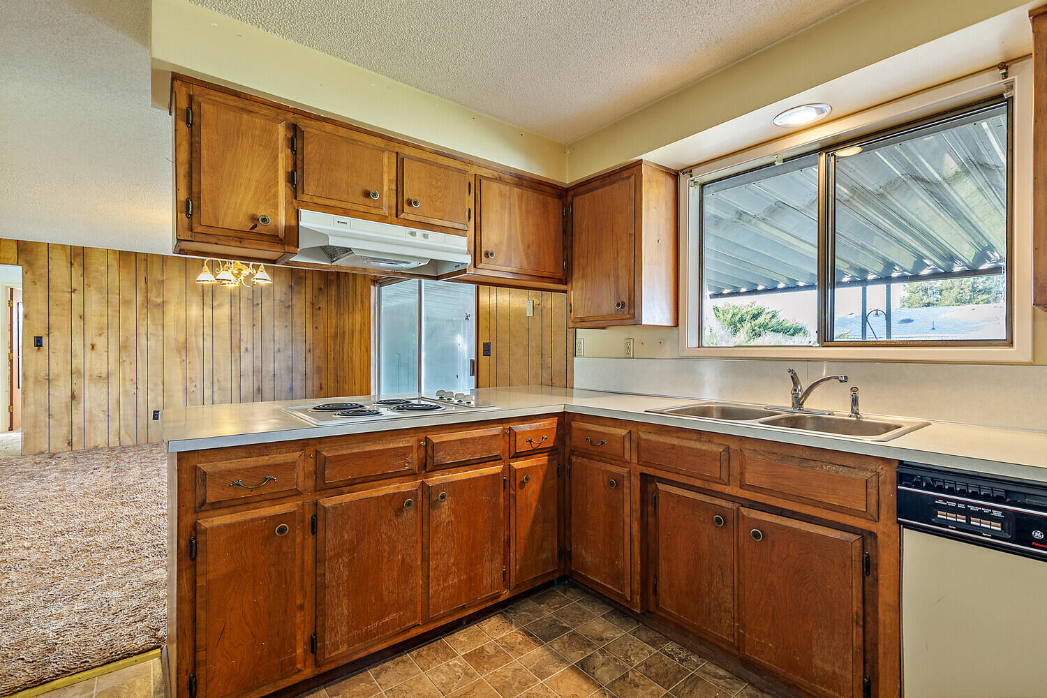 1121 Arroyo Drive