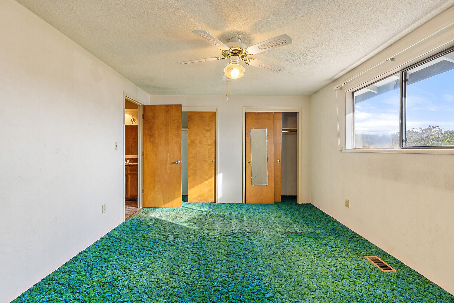 1121 Arroyo Drive