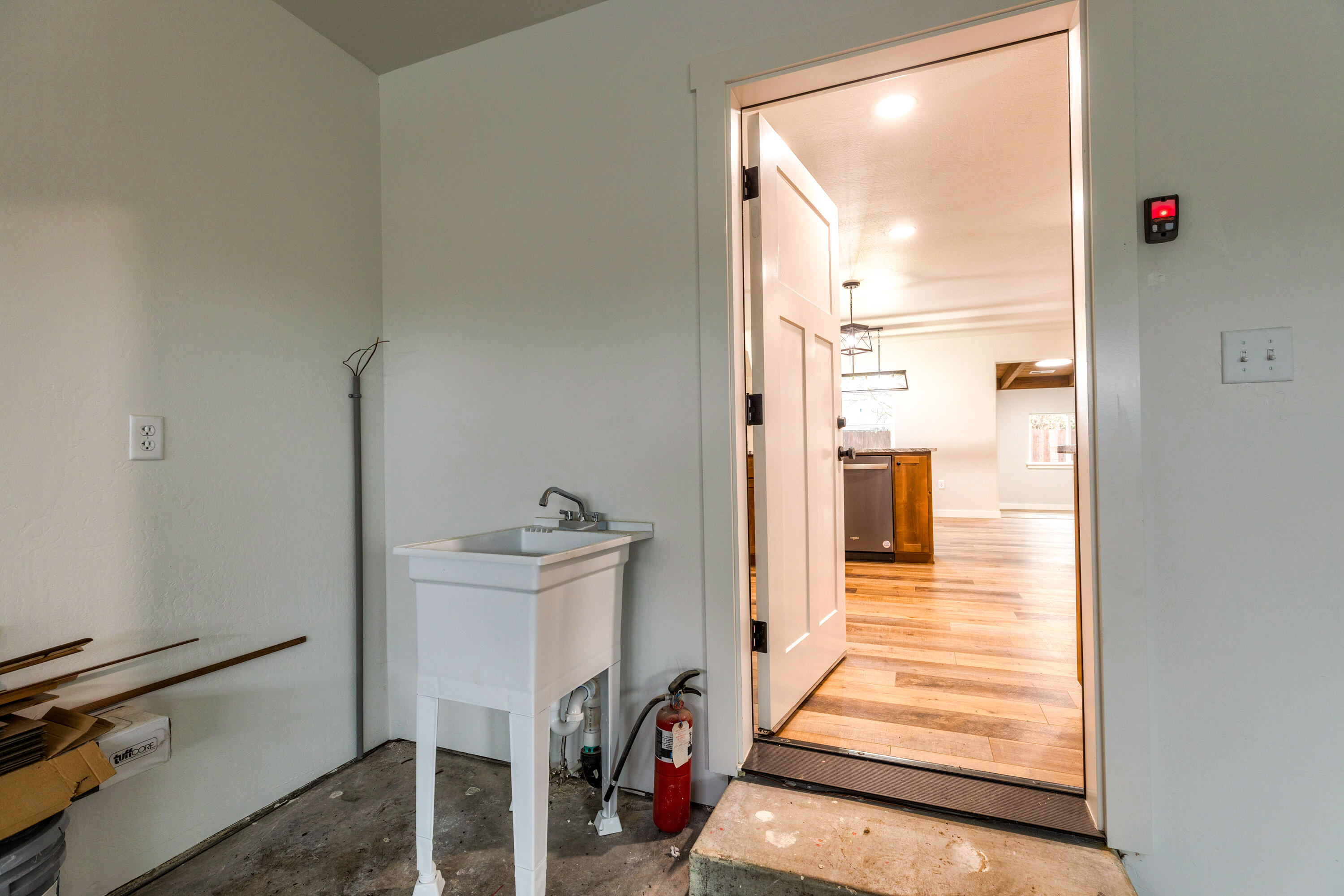 408 Westwind Circle