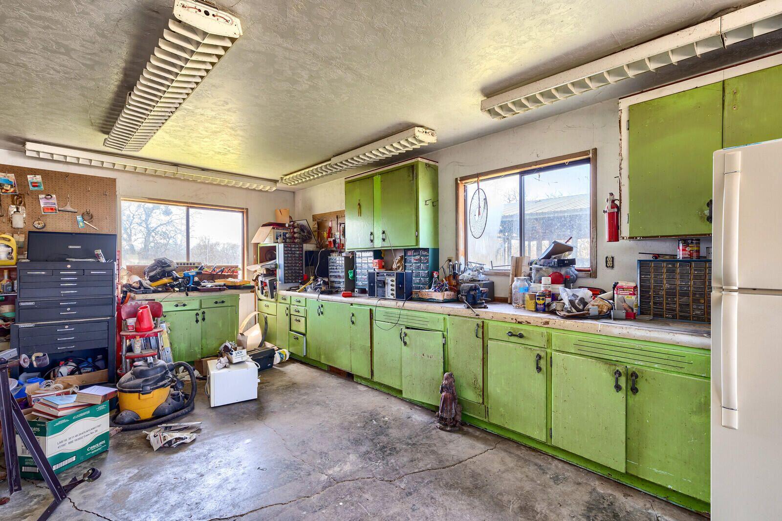 895 Nick Young Road