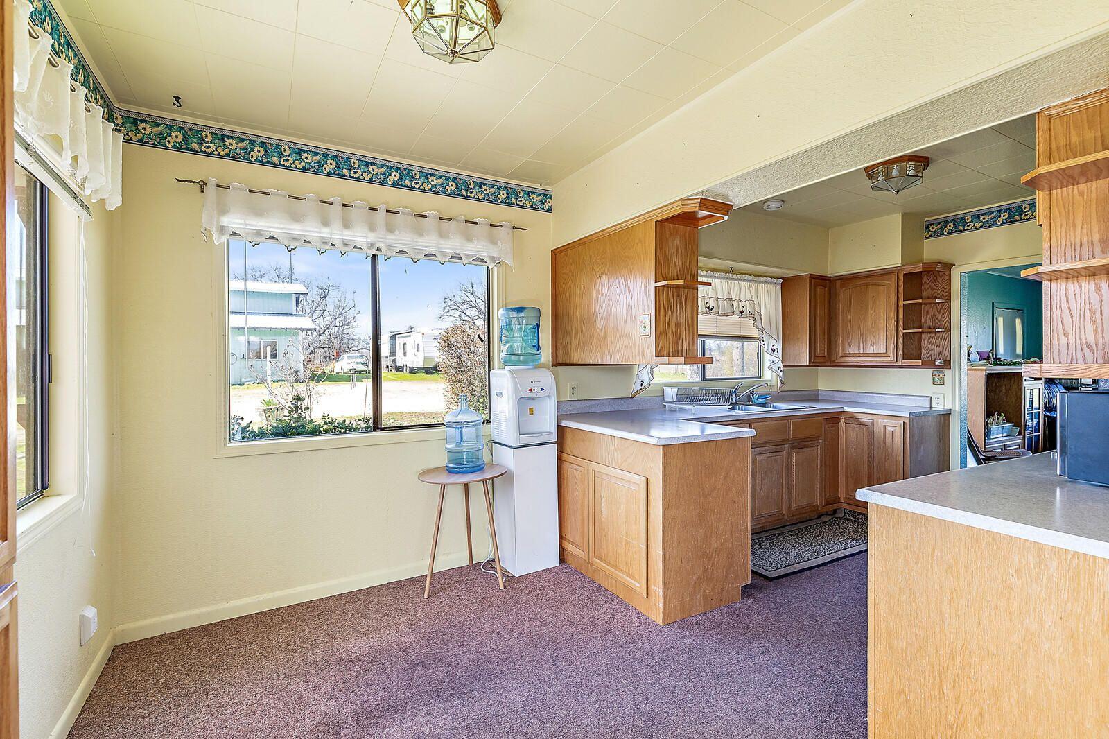 895 Nick Young Road
