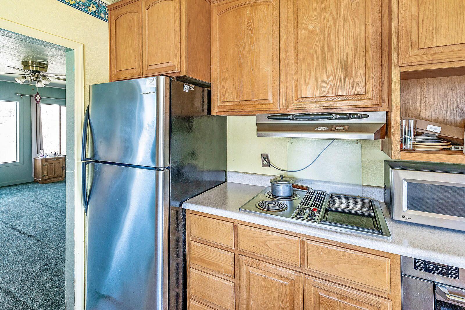 895 Nick Young Road