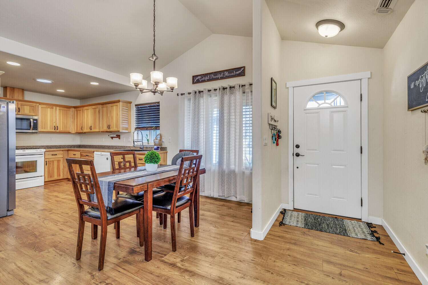 450 NE 11th Street