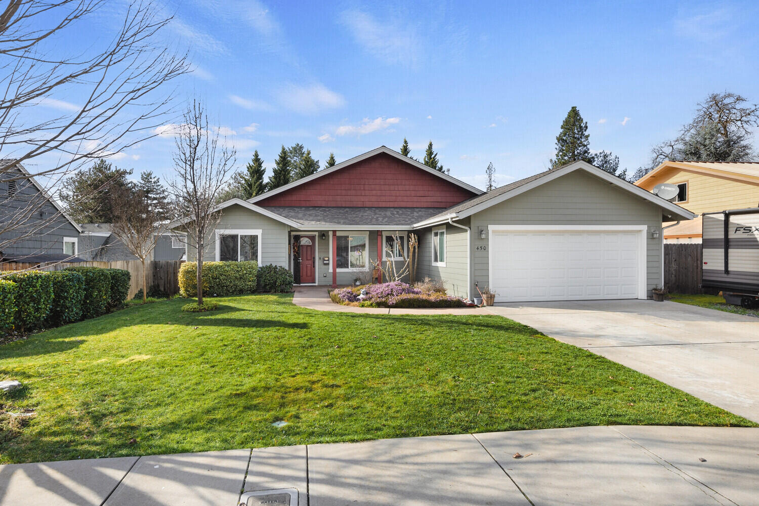 450 NE 11th Street