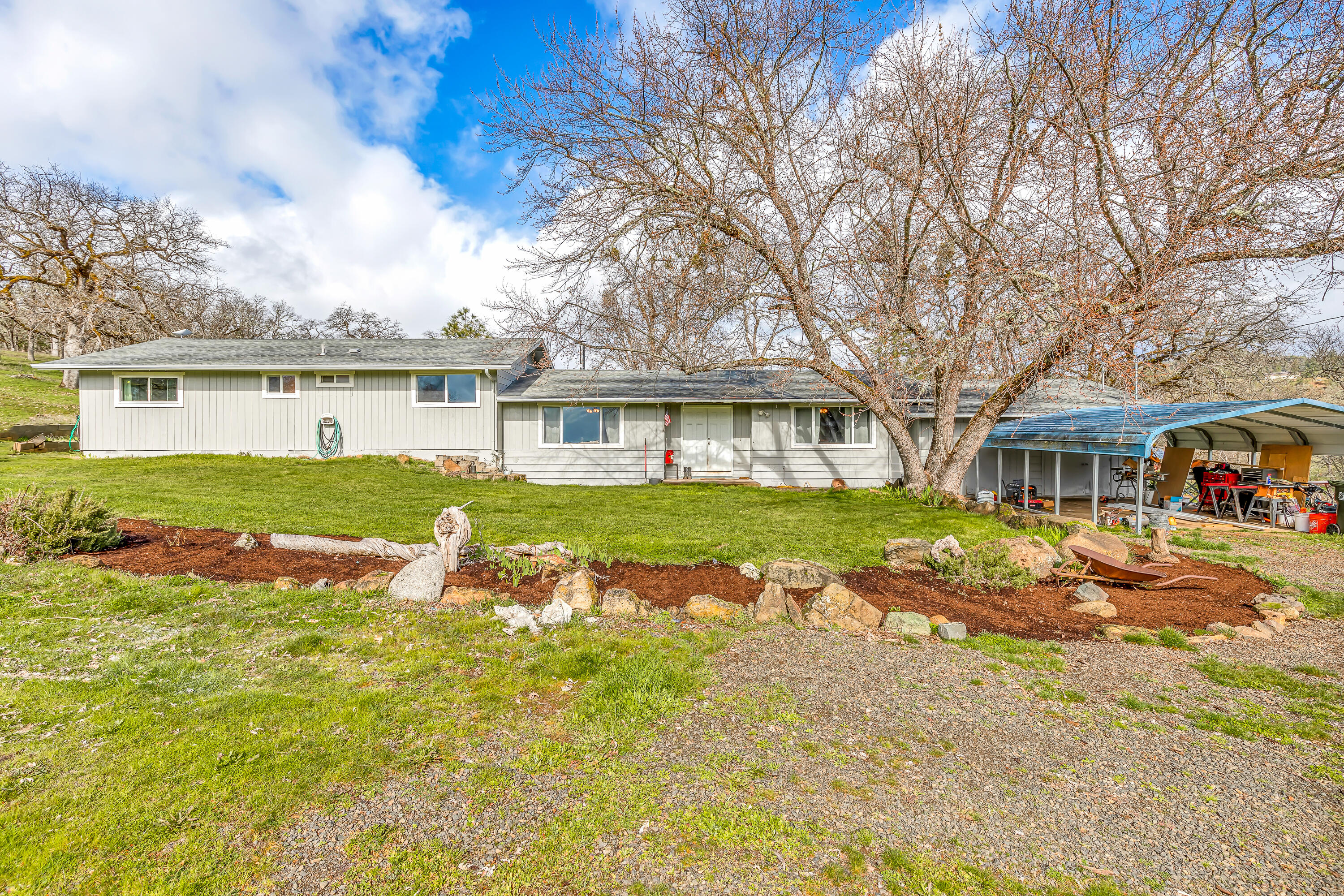 17200 Jones Road