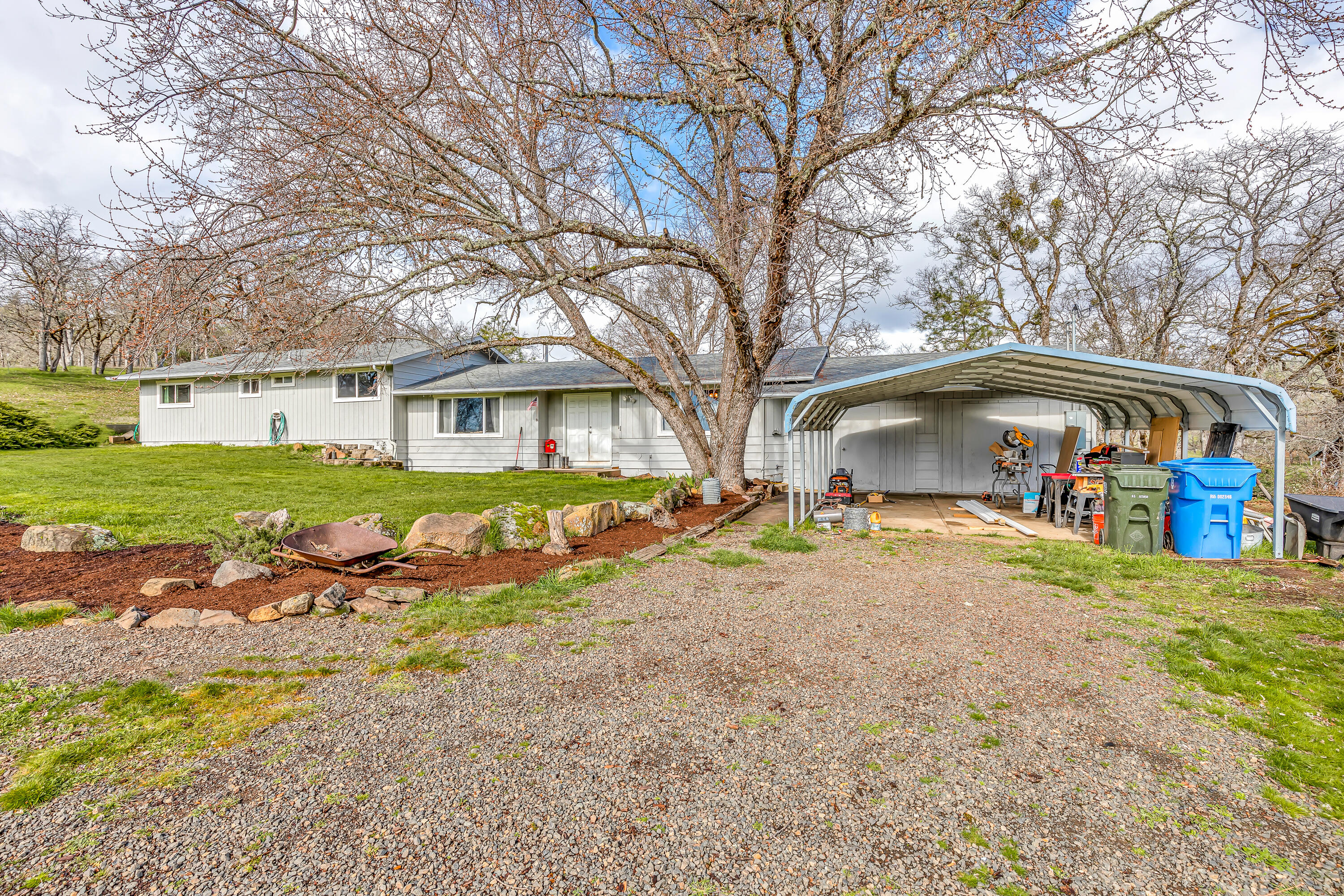 17200 Jones Road