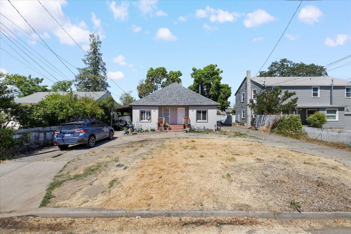 513 Boardman Street