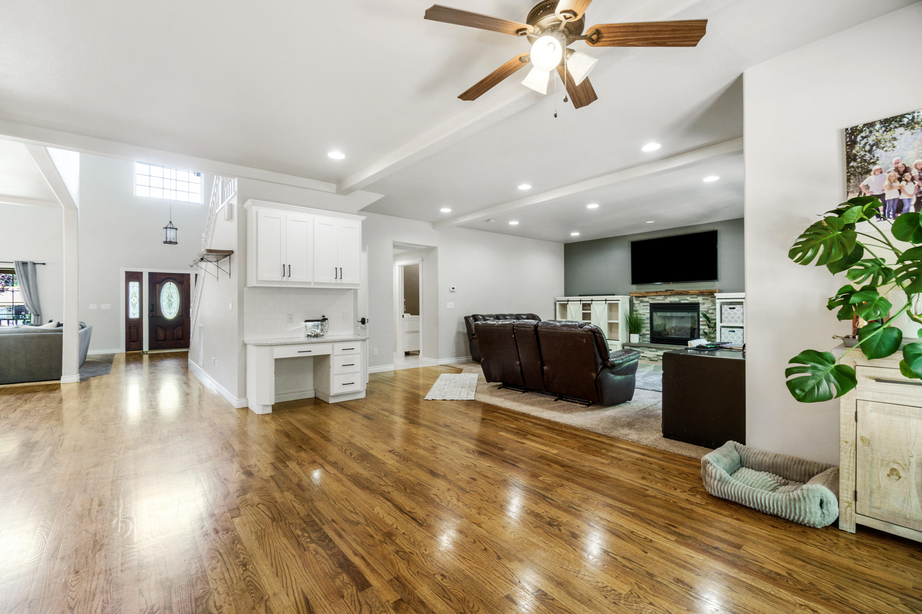 110 Rosewood Lane