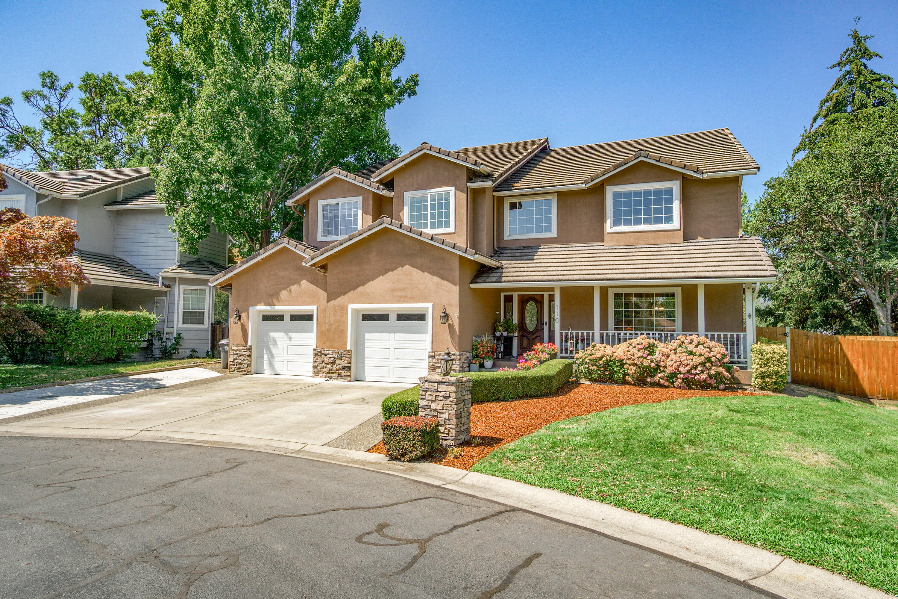 110 Rosewood Lane