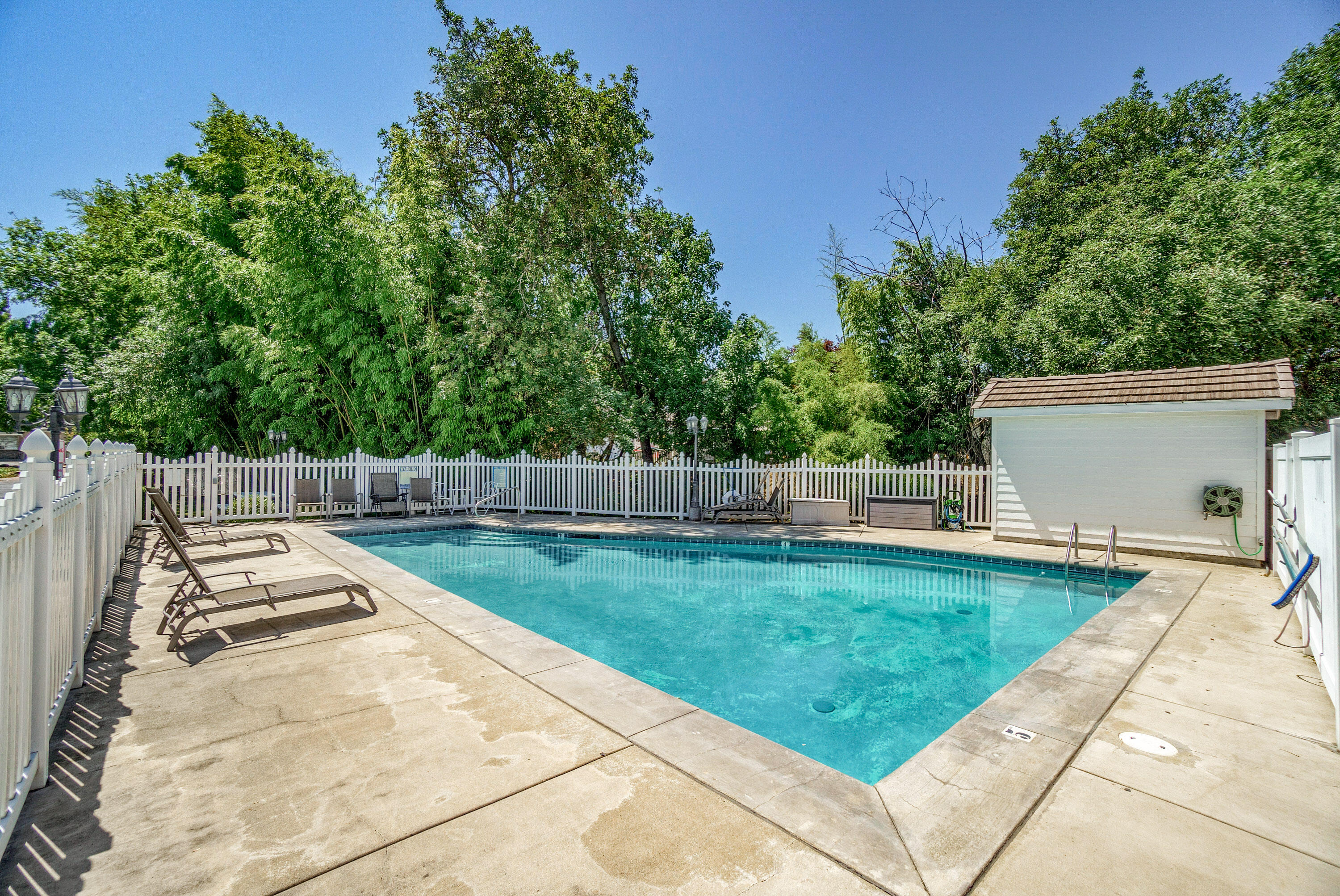 110 Rosewood Lane