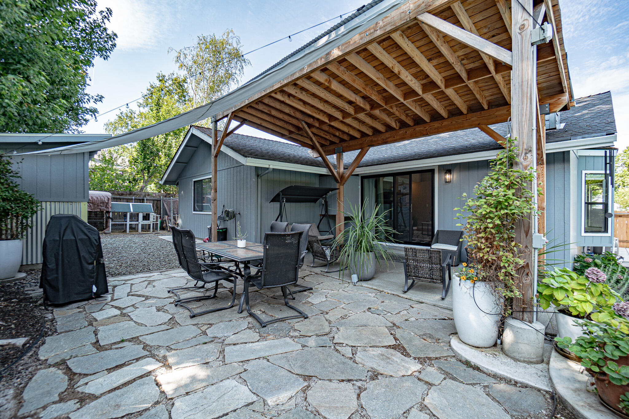 1878 Willow Glen Way