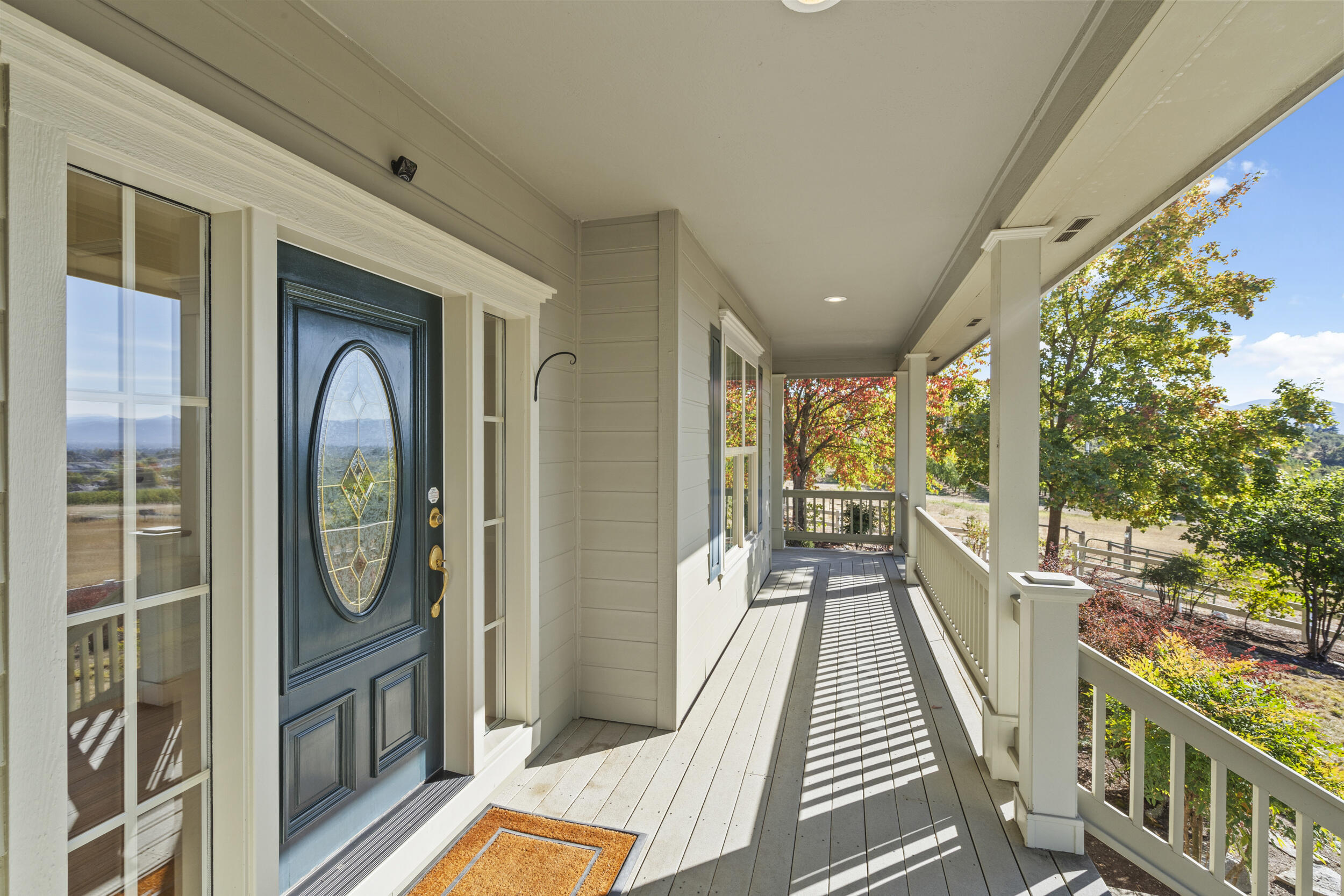 3014 N Foothill Road