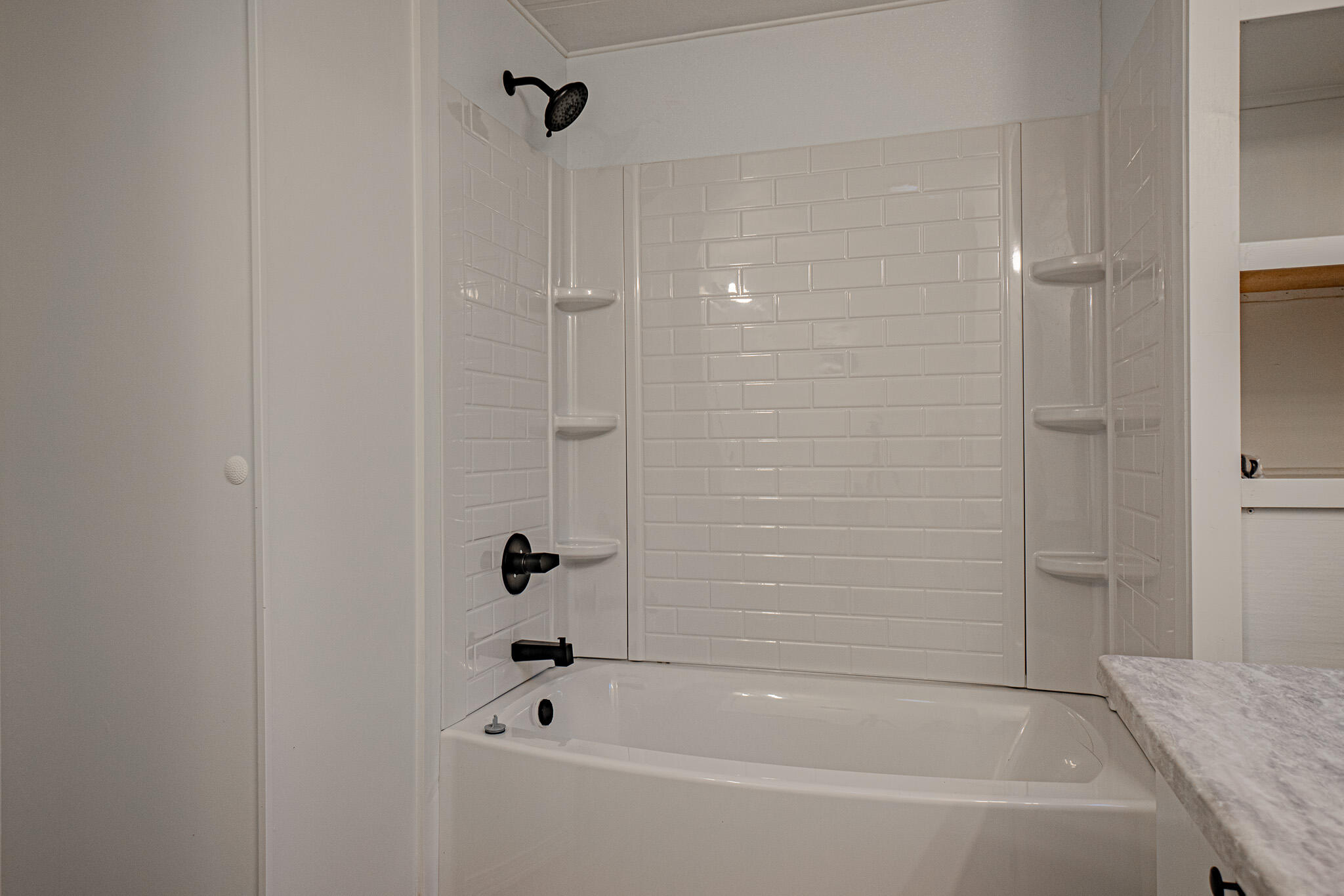 315 W Evans Creek Road Unit: Unit 19