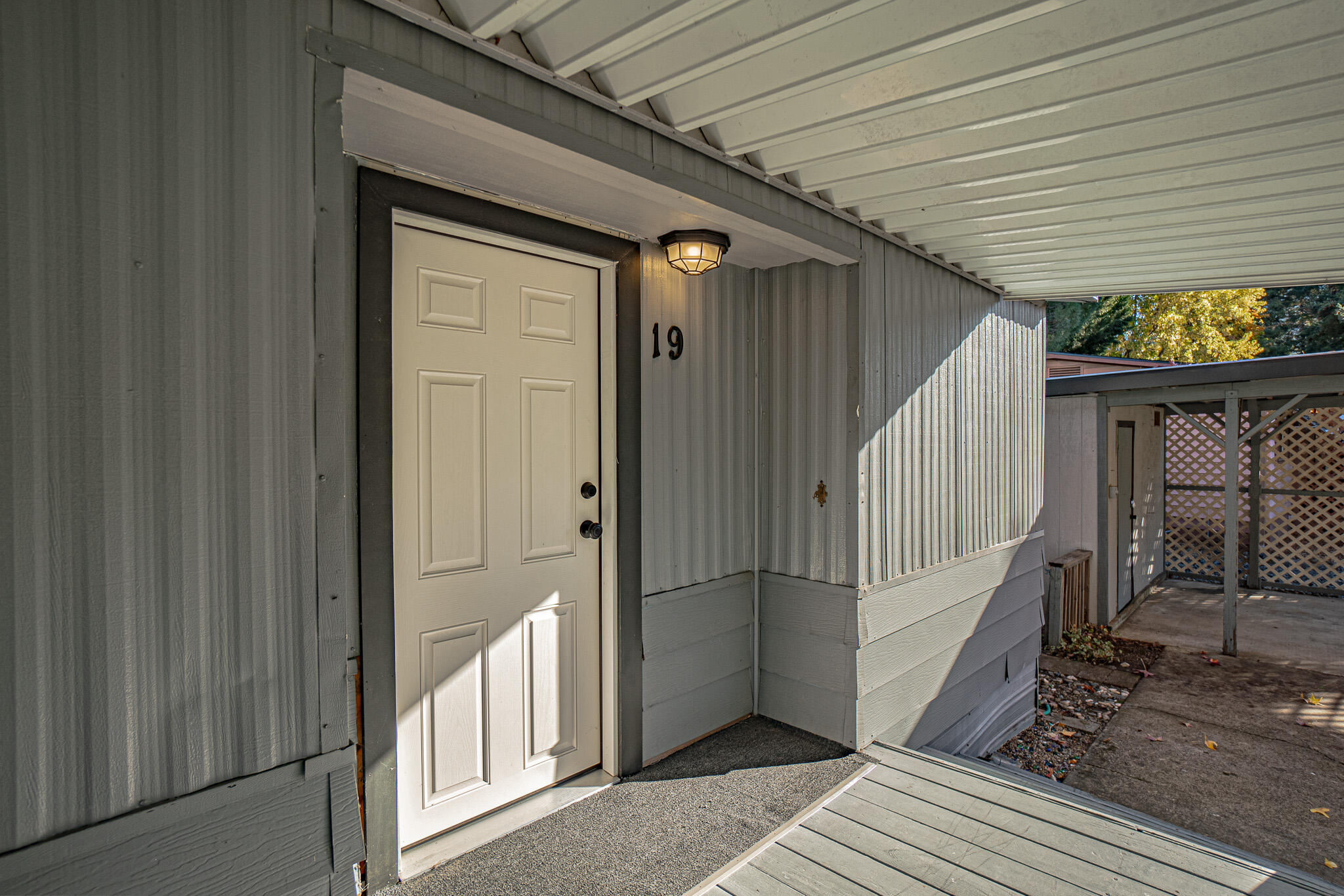 315 W Evans Creek Road Unit: Unit 19
