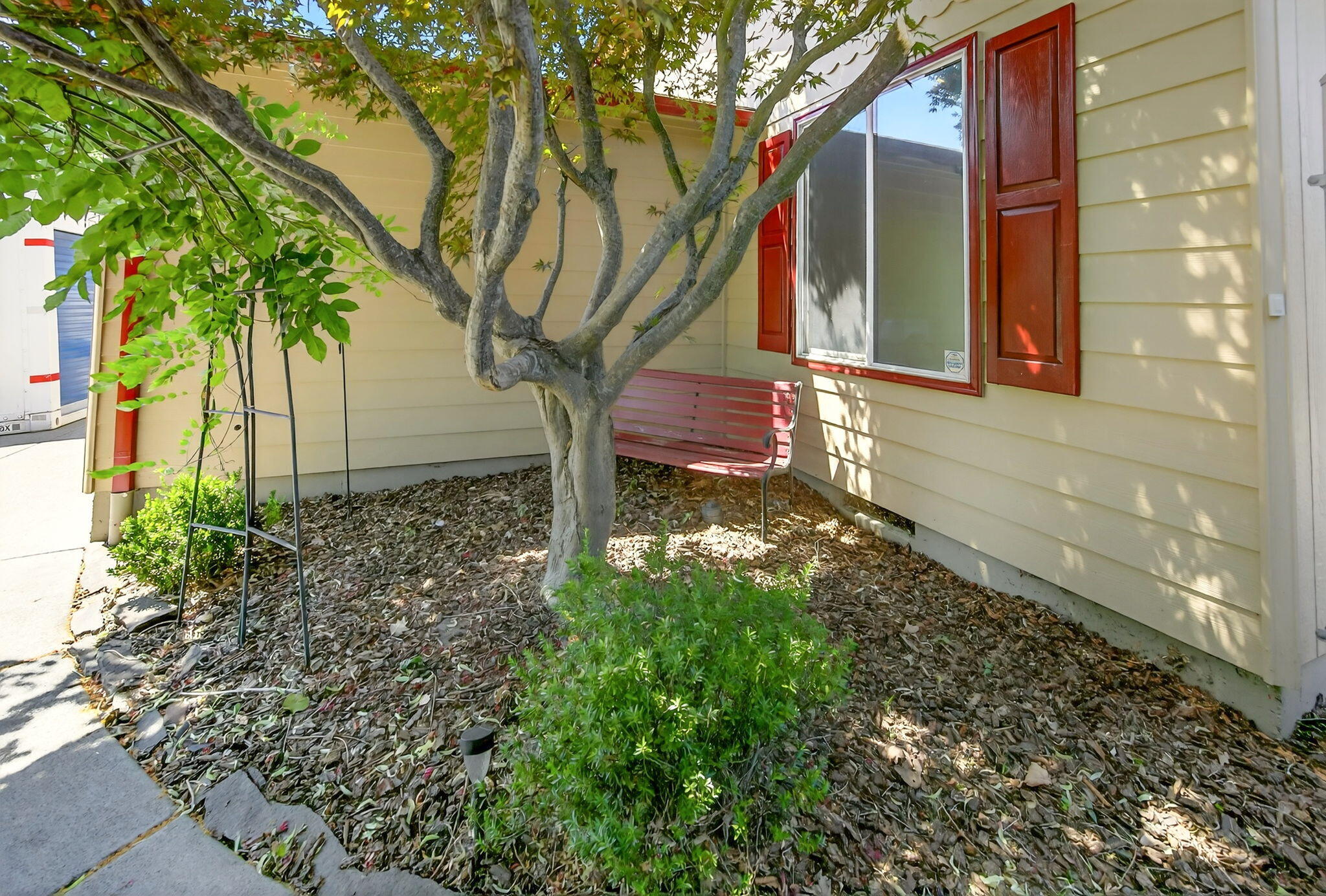 407 Canyon Way