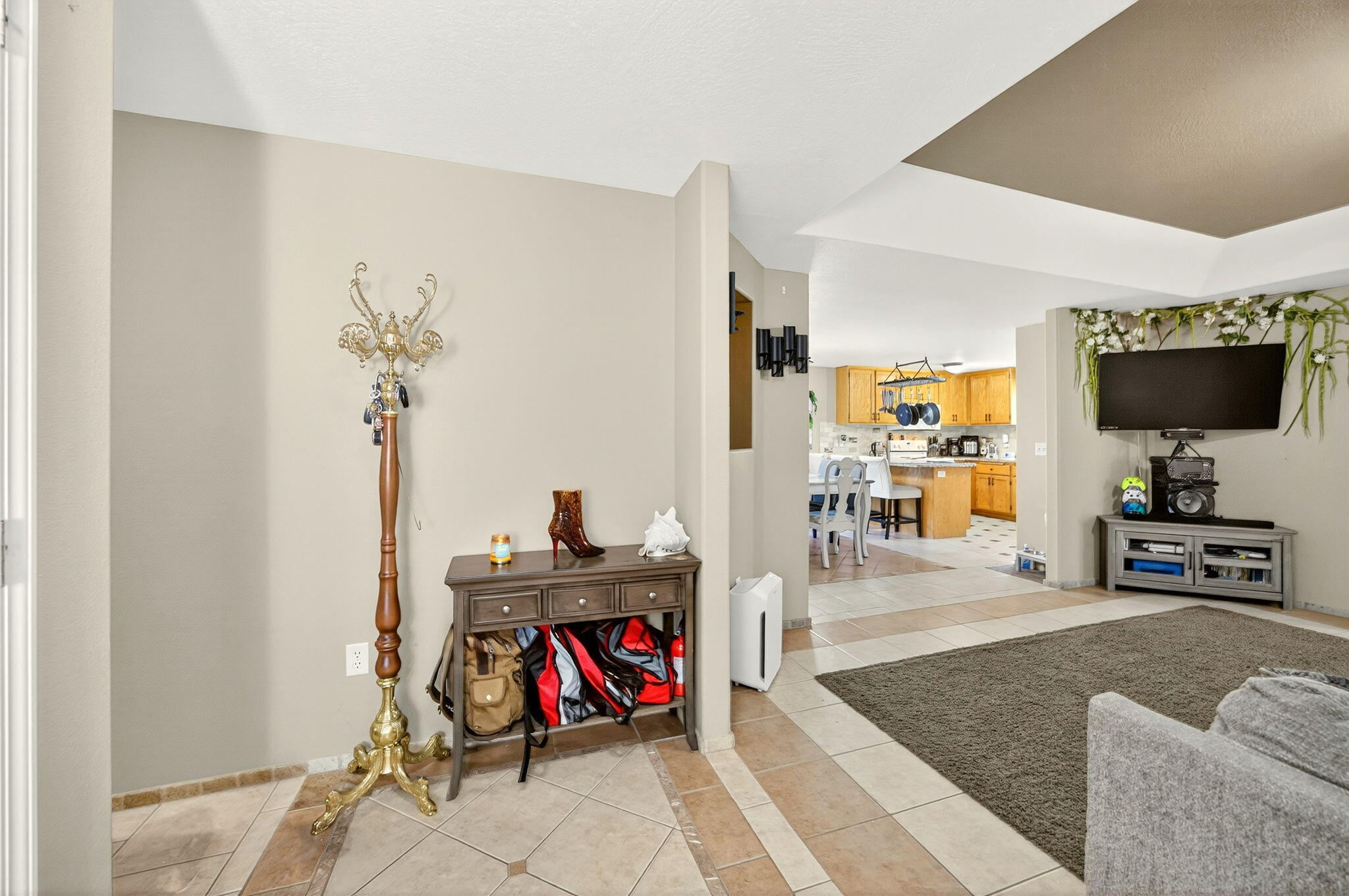407 Canyon Way
