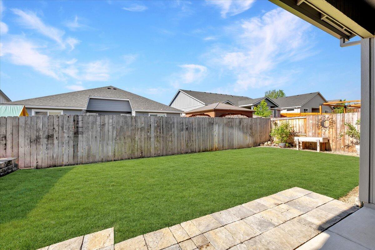 1632 Pearl Eye Lane