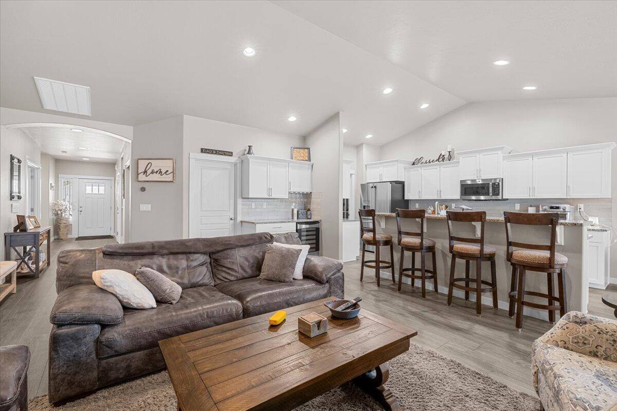 1632 Pearl Eye Lane
