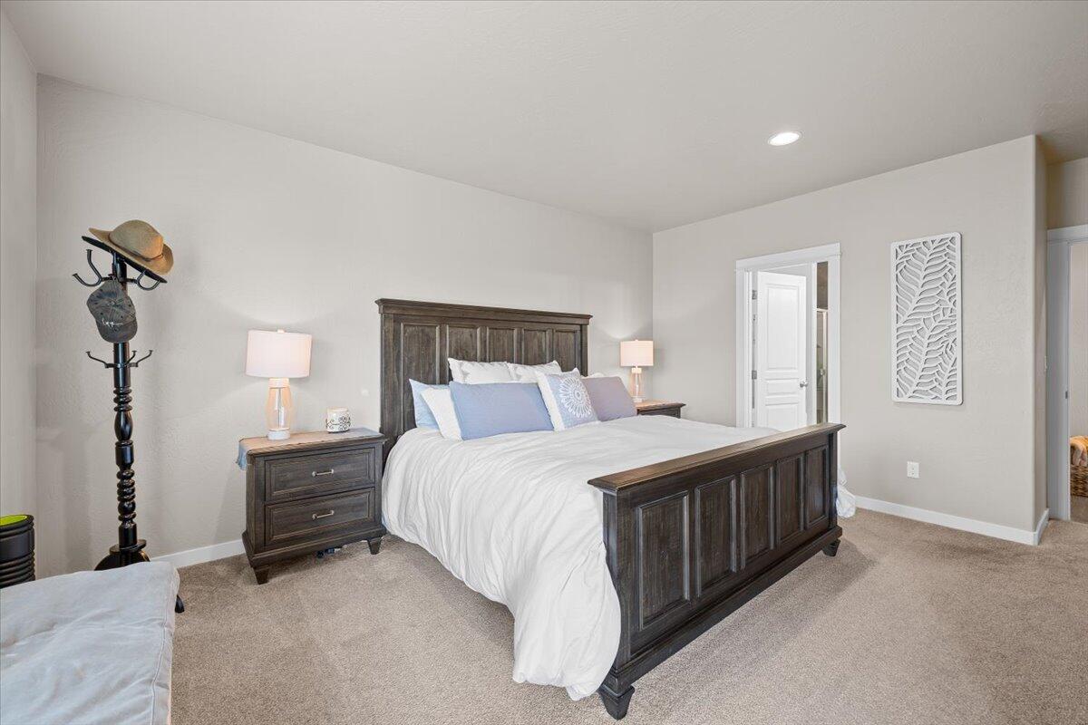 1632 Pearl Eye Lane