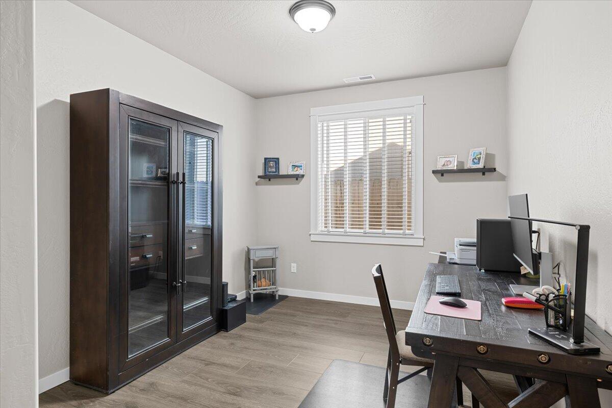 1632 Pearl Eye Lane