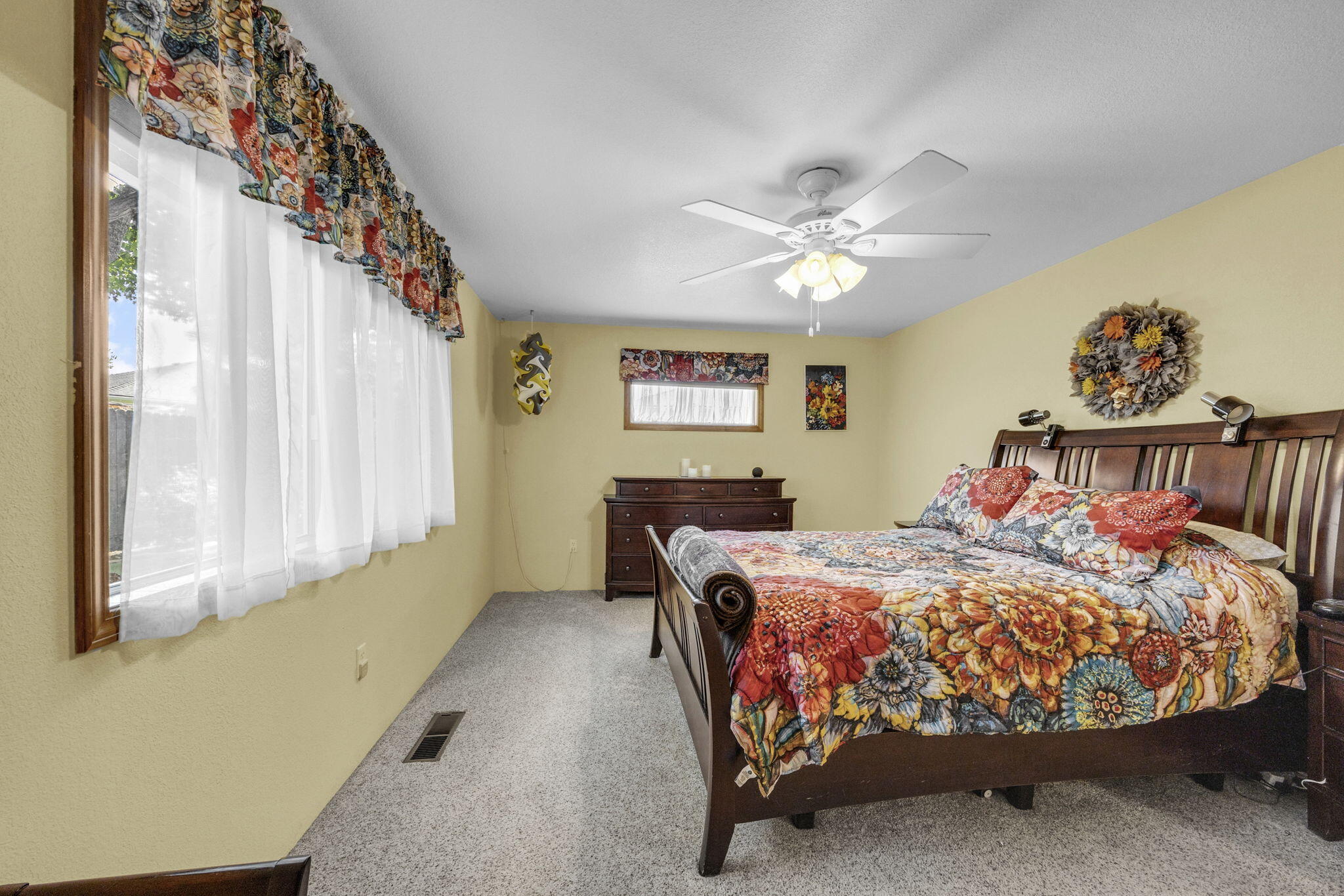 2575 Roberts Road