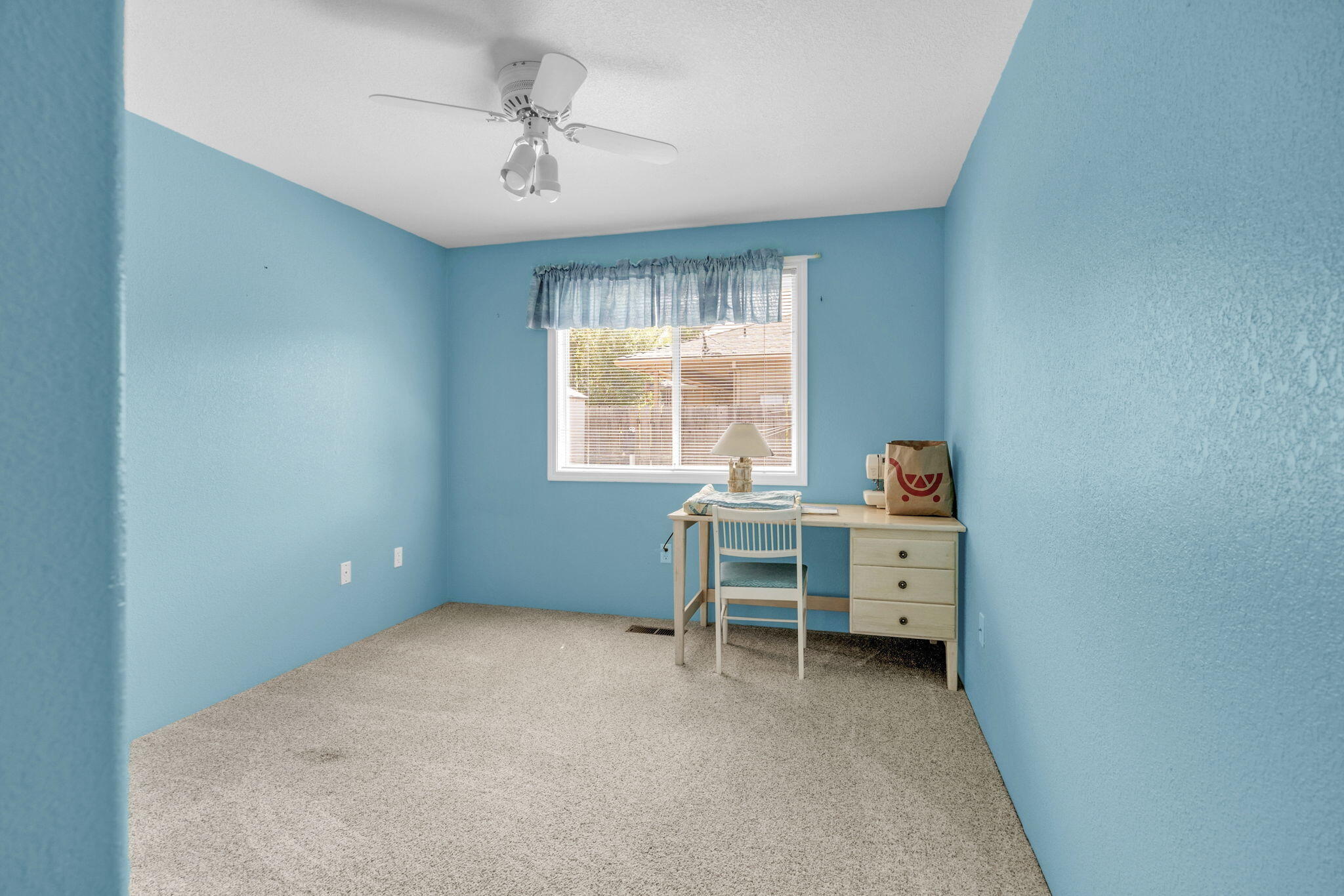 2575 Roberts Road