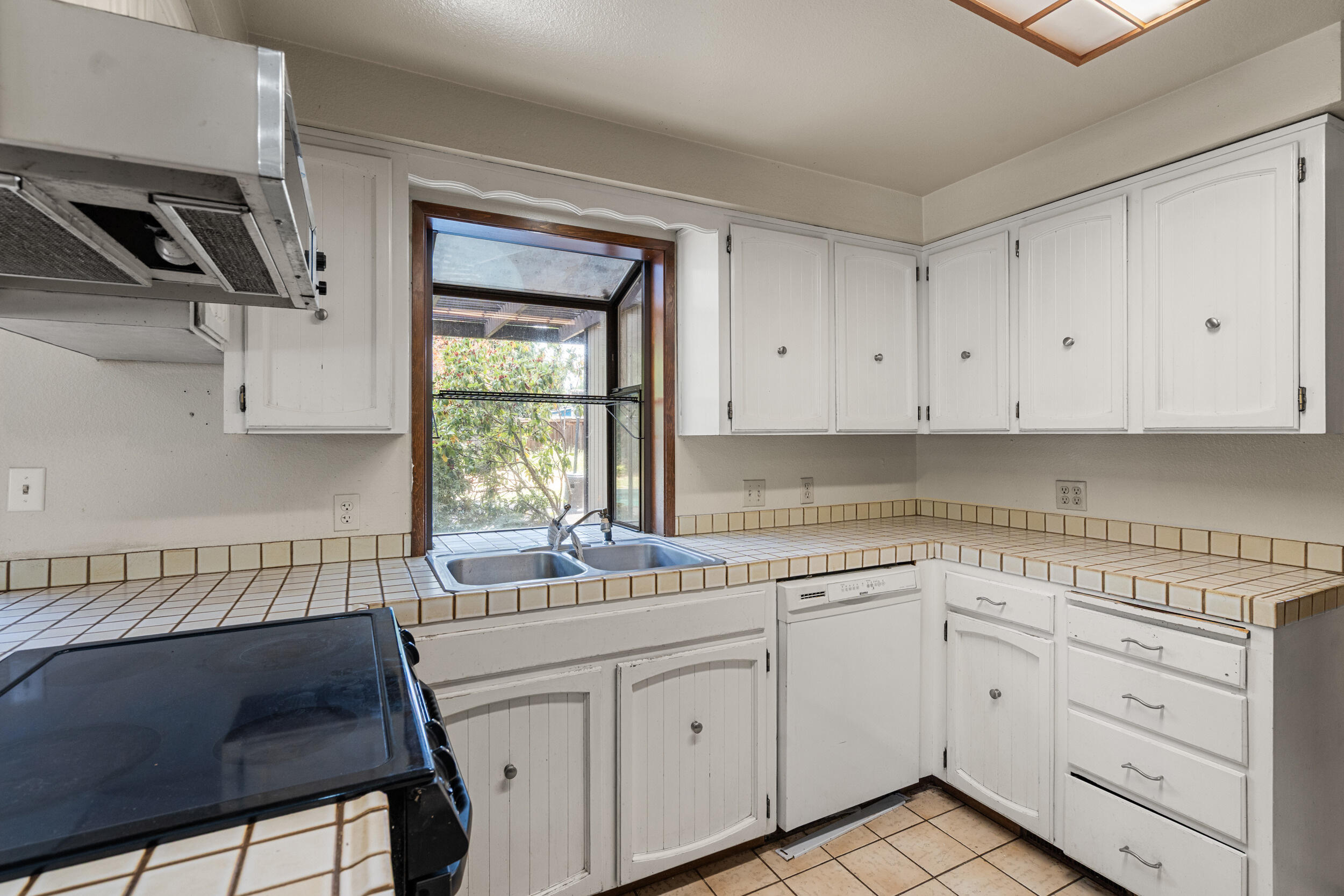 312 N Barneburg Road